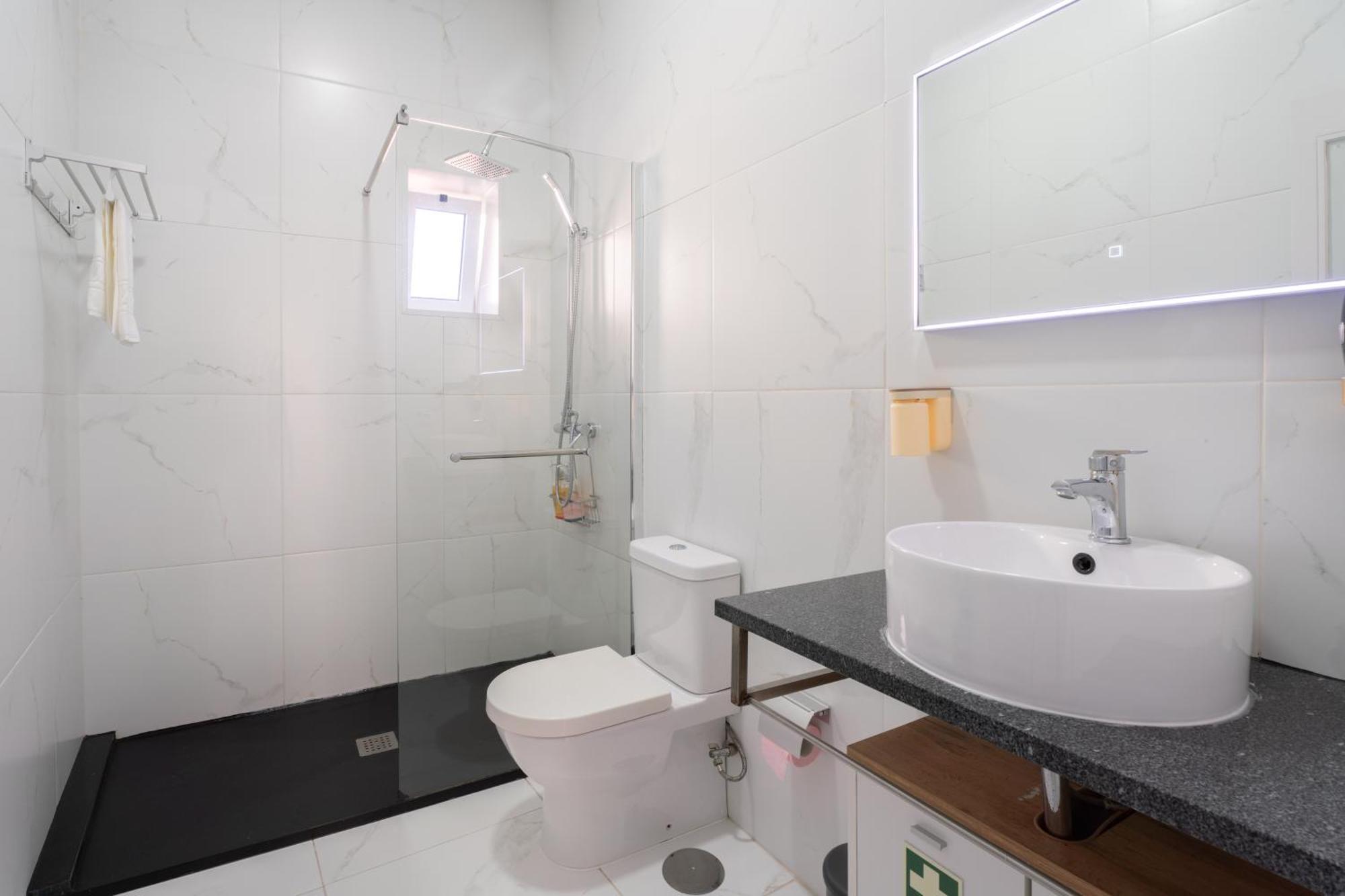 Central Cozy Stay 2 Ac Near Metro ปอร์โต ภายนอก รูปภาพ